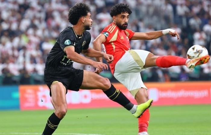 الأهلي يستعد لقمة الزمالك بقائمة من 21 لاعبًا وغيابات بارزة