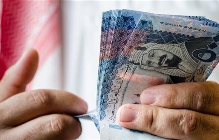 عاجل.. سعر الريال السعودي اليوم الإثنين خلال بداية تعاملات البنوك